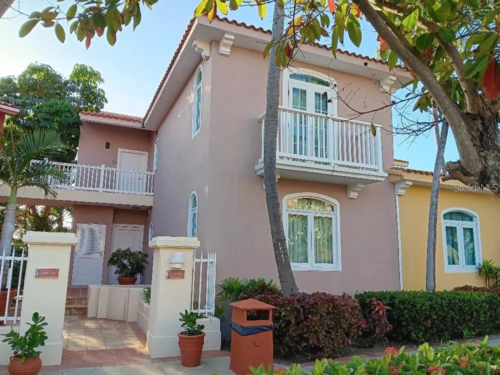 LAS CASITAS VILLAGE 1 1 AVE CONQUISTADOR #5393 Fajardo, PR 00738