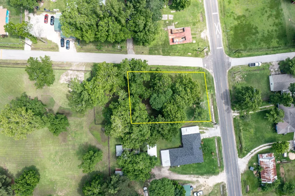 W Cormier - 000 Street Ames, TX 77575