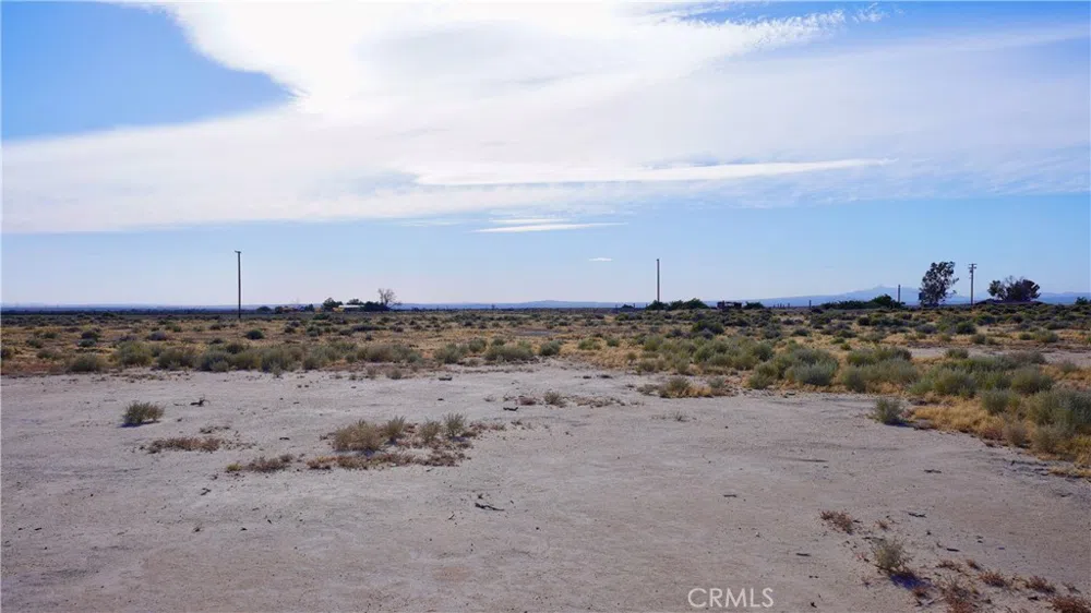 Friends Road Hinkley, CA 92347