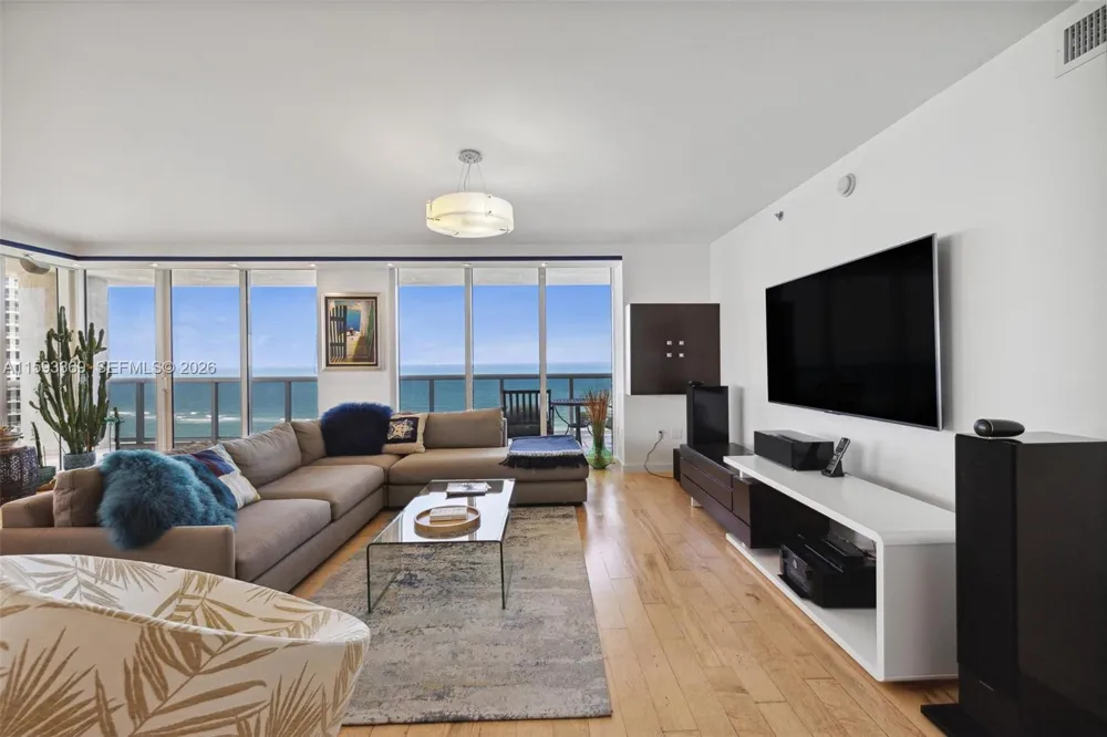 1800 S Ocean Dr #1401 Hallandale Beach, FL 33009