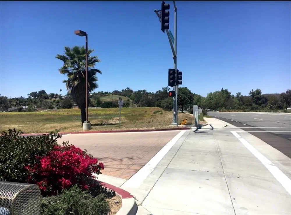 Las Posas Road San Marcos, CA 92078