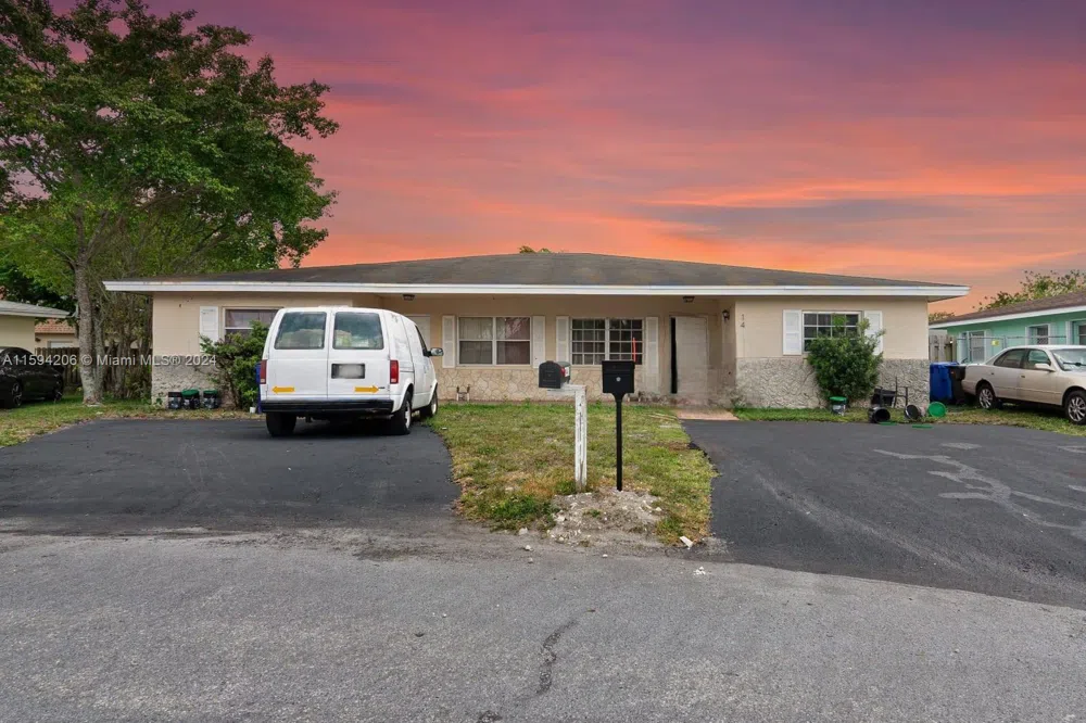 1440 NW 20th St, unit B Fort Lauderdale, FL 33311