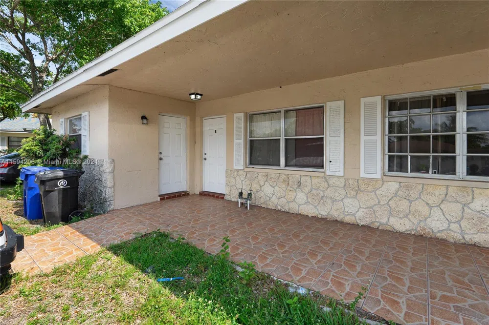 1440 NW 20th St, unit B Fort Lauderdale, FL 33311