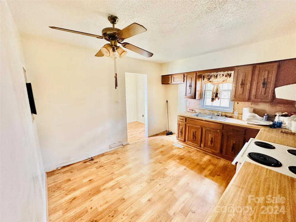612 Dr Martin Luther King Jr Avenue Enfield, NC 27823