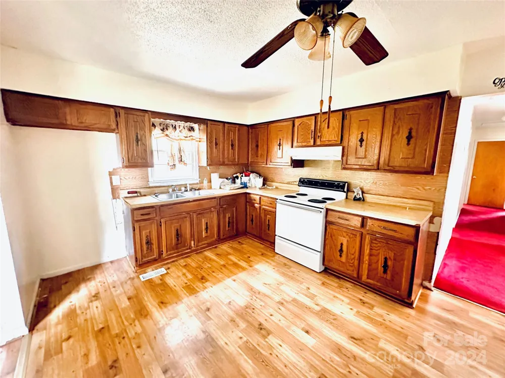 612 Dr Martin Luther King Jr Avenue Enfield, NC 27823