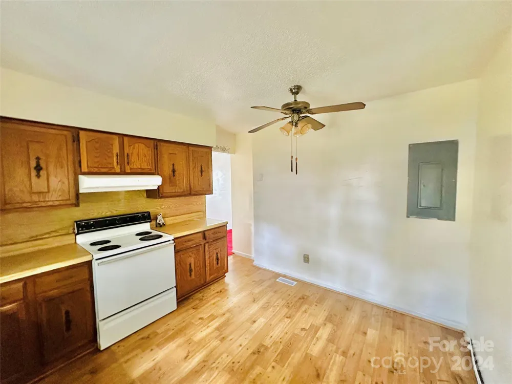 612 Dr Martin Luther King Jr Avenue Enfield, NC 27823