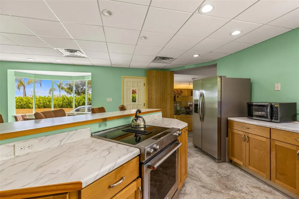 803 BAYSHORE BOULEVARD Tampa, FL 33606