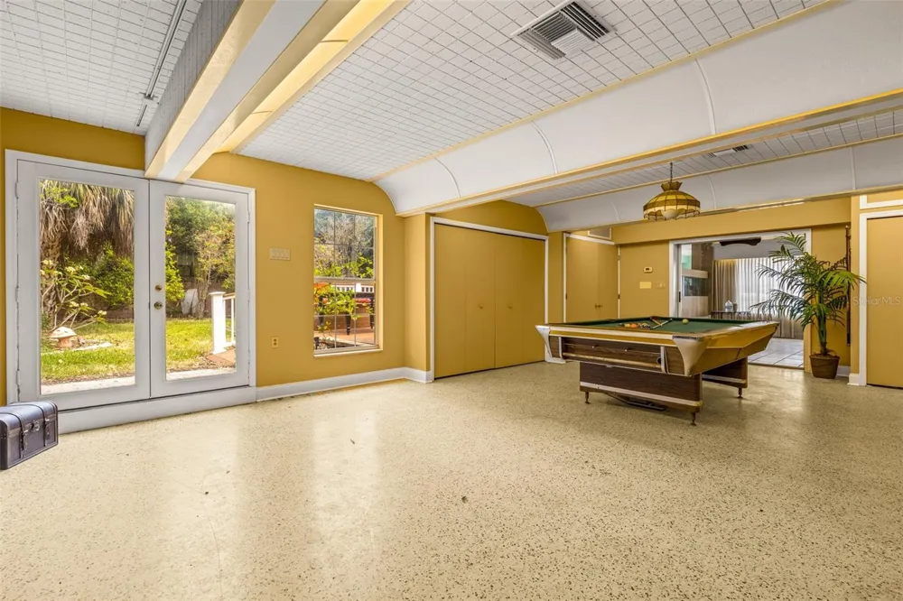 803 BAYSHORE BOULEVARD Tampa, FL 33606