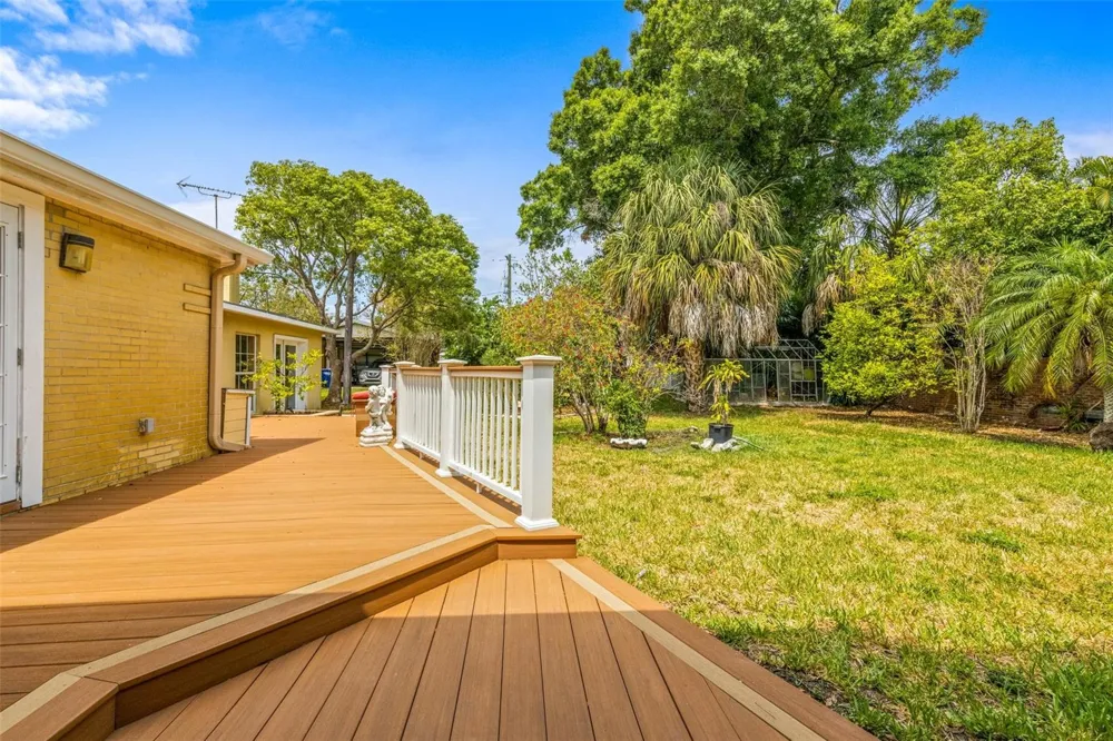 803 BAYSHORE BOULEVARD Tampa, FL 33606