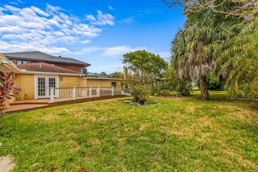 803 BAYSHORE BOULEVARD Tampa, FL 33606