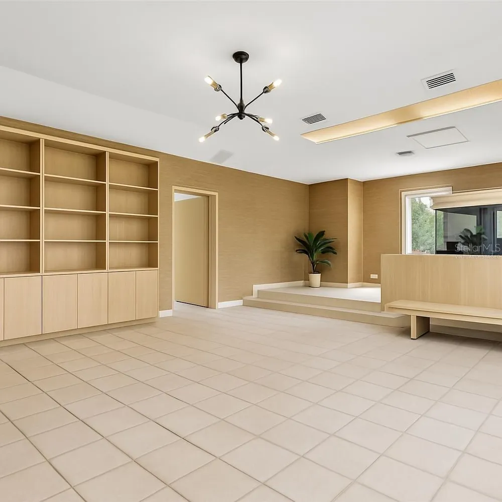 803 BAYSHORE BOULEVARD Tampa, FL 33606