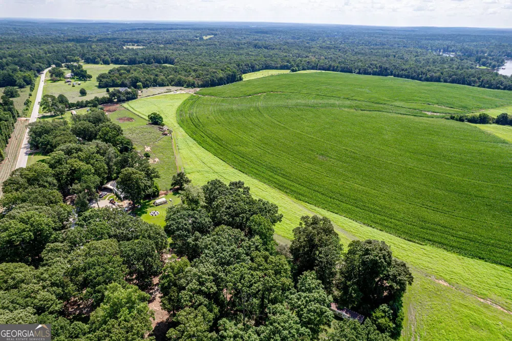 100AC Twin Bridges RD Eatonton, GA 31024