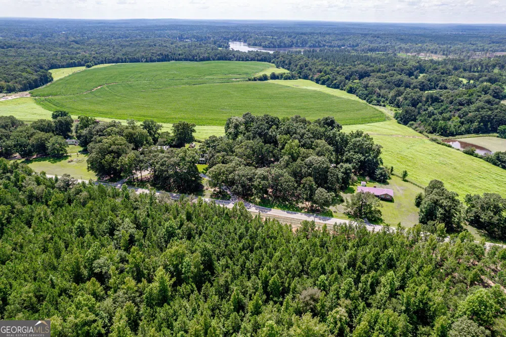 100AC Twin Bridges RD Eatonton, GA 31024