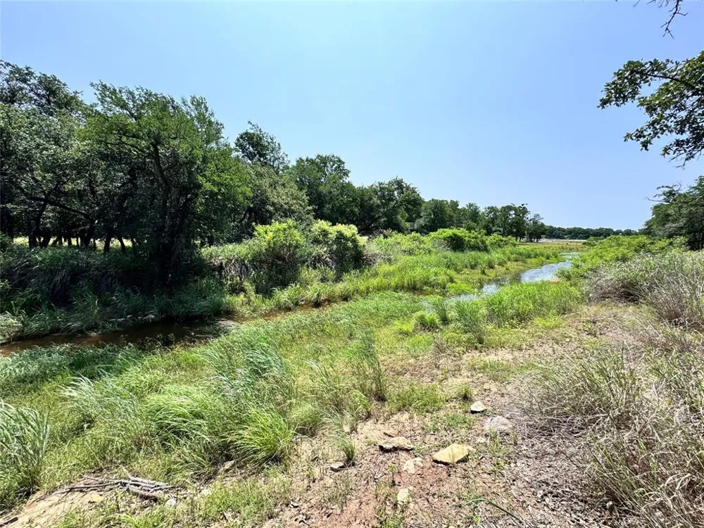 848 Oak Point Drive May, TX 76857