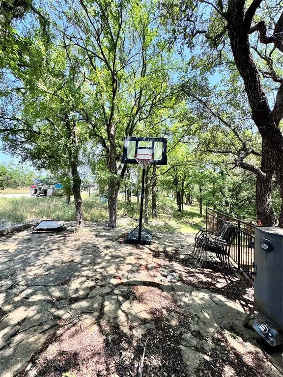 848 Oak Point Drive May, TX 76857