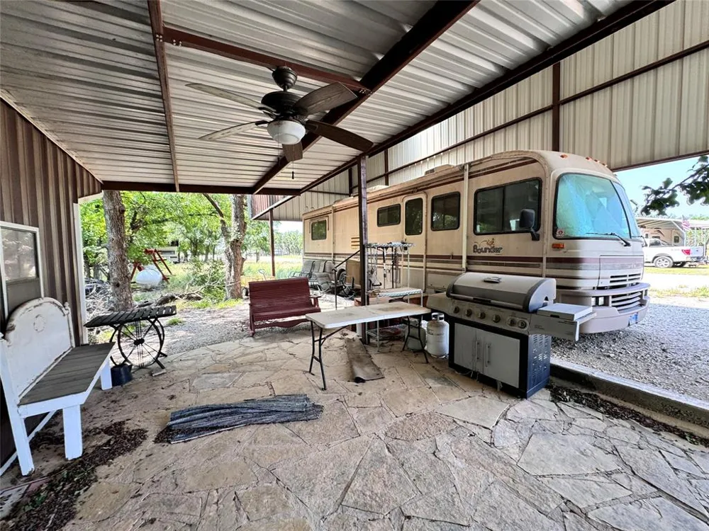 848 Oak Point Drive May, TX 76857