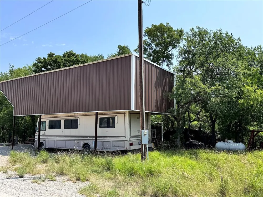 848 Oak Point Drive May, TX 76857