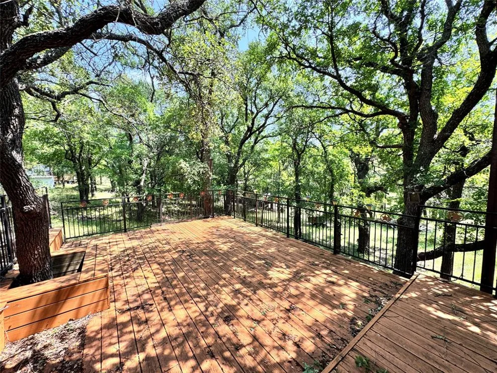 848 Oak Point Drive May, TX 76857