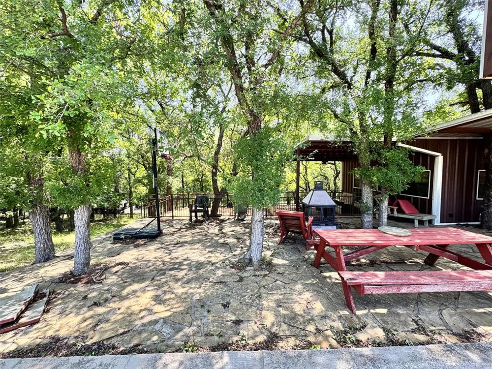 848 Oak Point Drive May, TX 76857