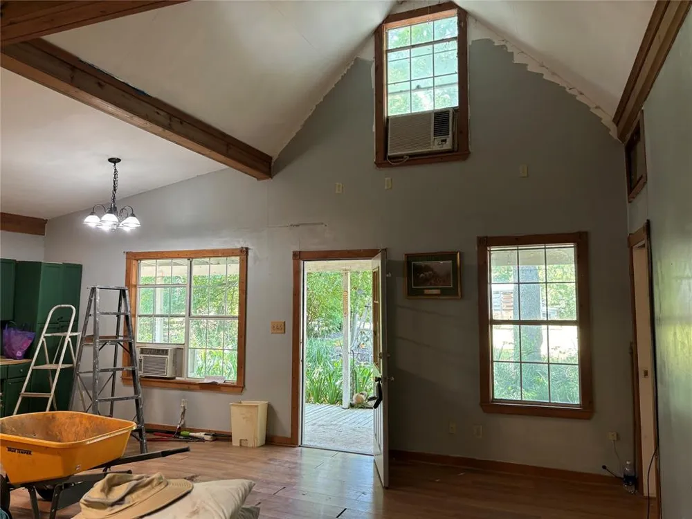 2516 County Road 1017 Wolfe City, TX 75423