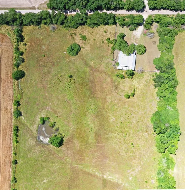 2516 County Road 1017 Wolfe City, TX 75423