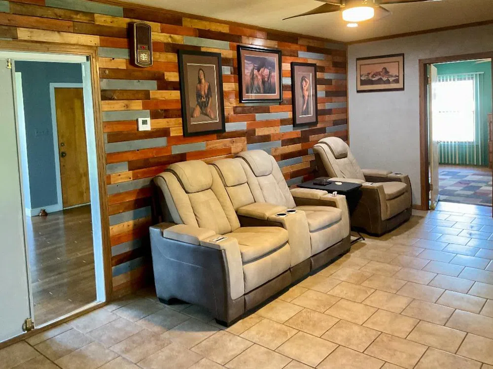 915 W Main Street Post, TX 79356