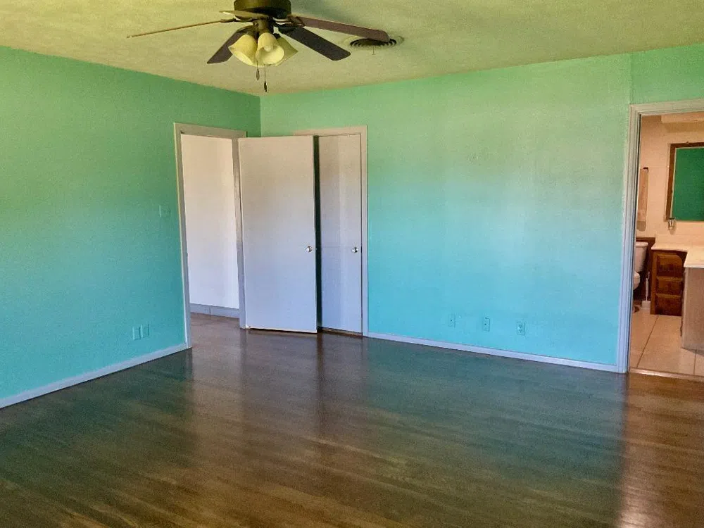 915 W Main Street Post, TX 79356
