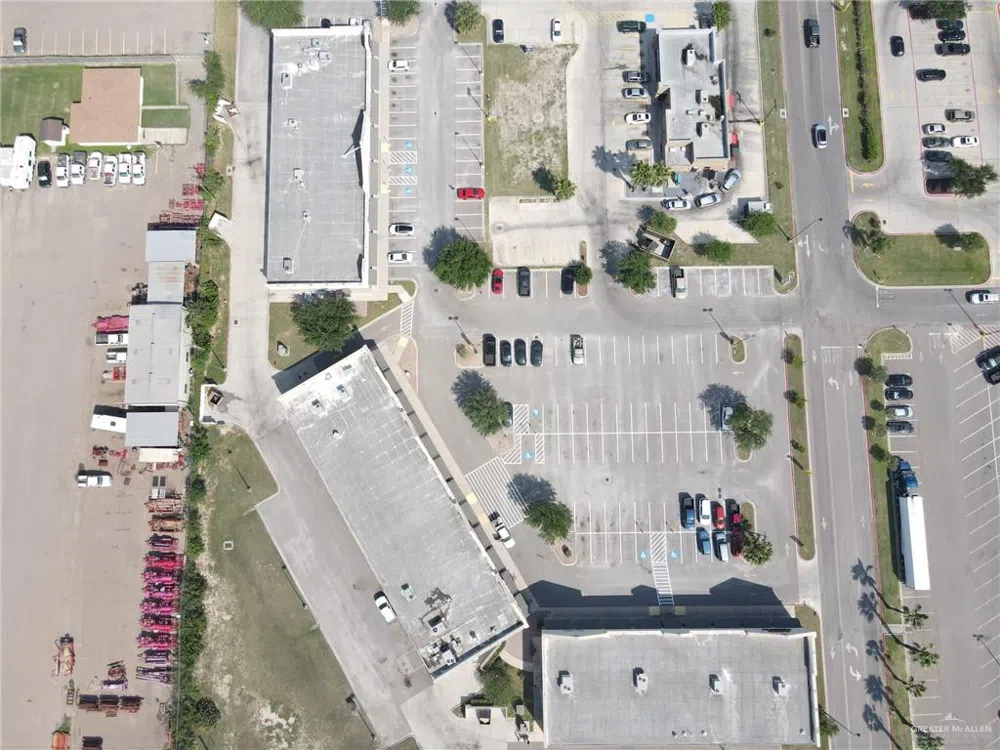 3935 S Mccoll Road Edinburg, TX 78539