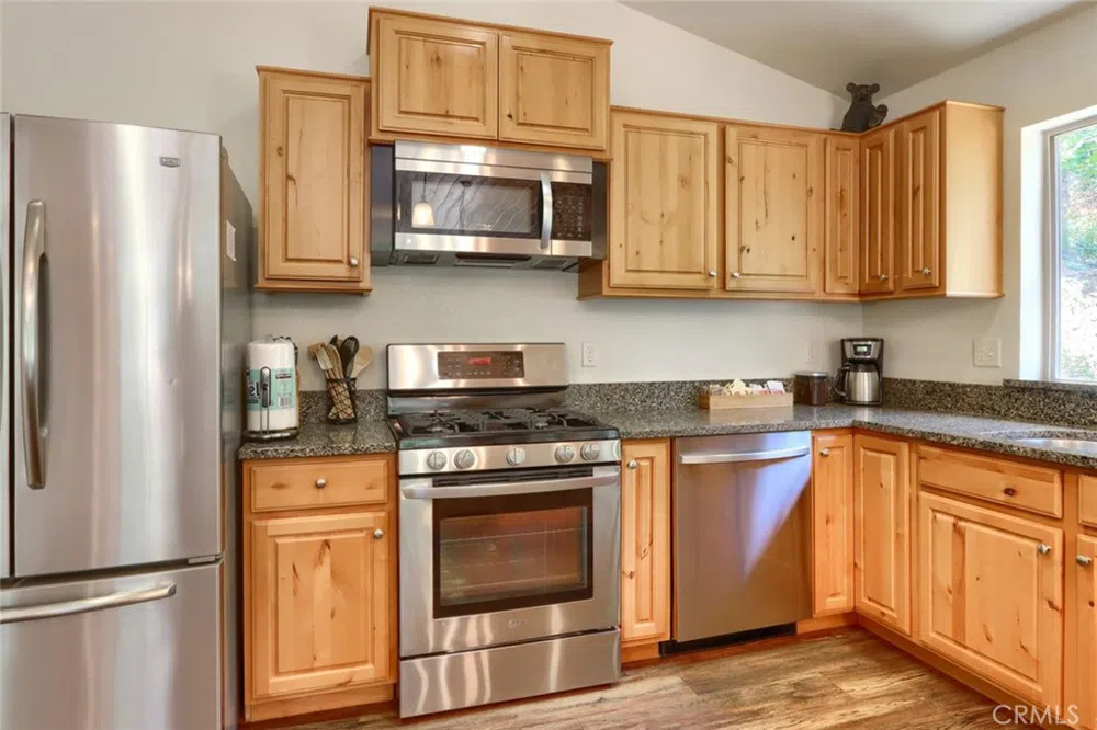 7400 Choke Cherry Lane Yosemite, CA 95389