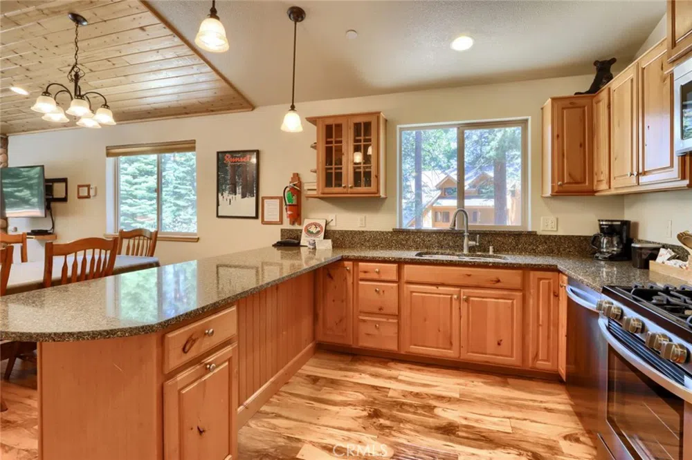 7400 Choke Cherry Lane Yosemite, CA 95389