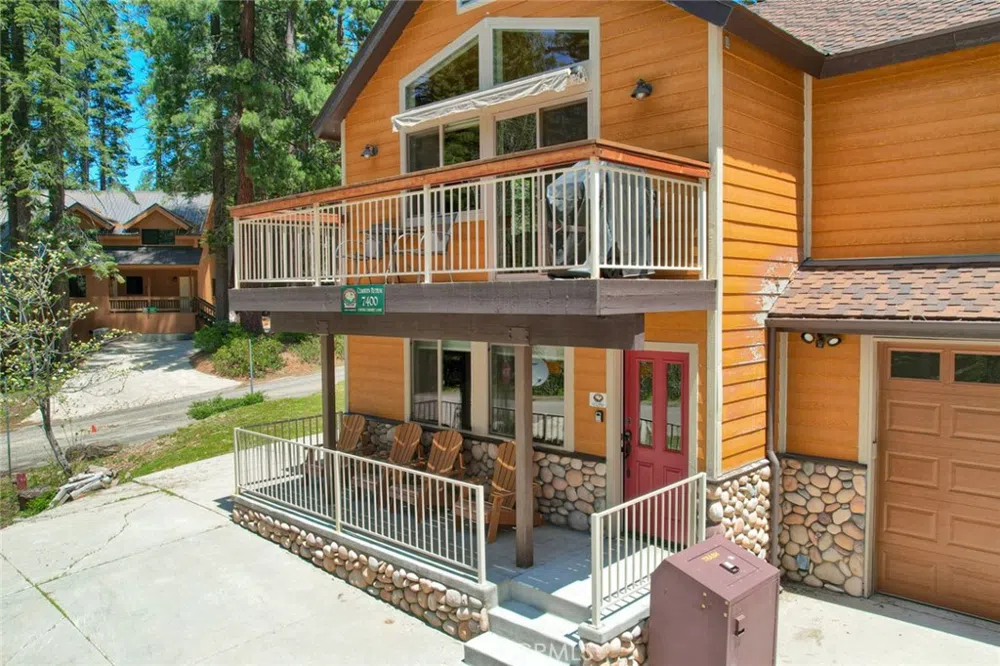 7400 Choke Cherry Lane Yosemite, CA 95389