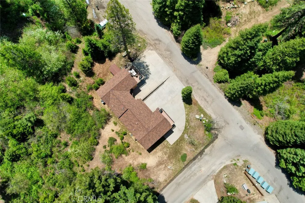 7400 Choke Cherry Lane Yosemite, CA 95389