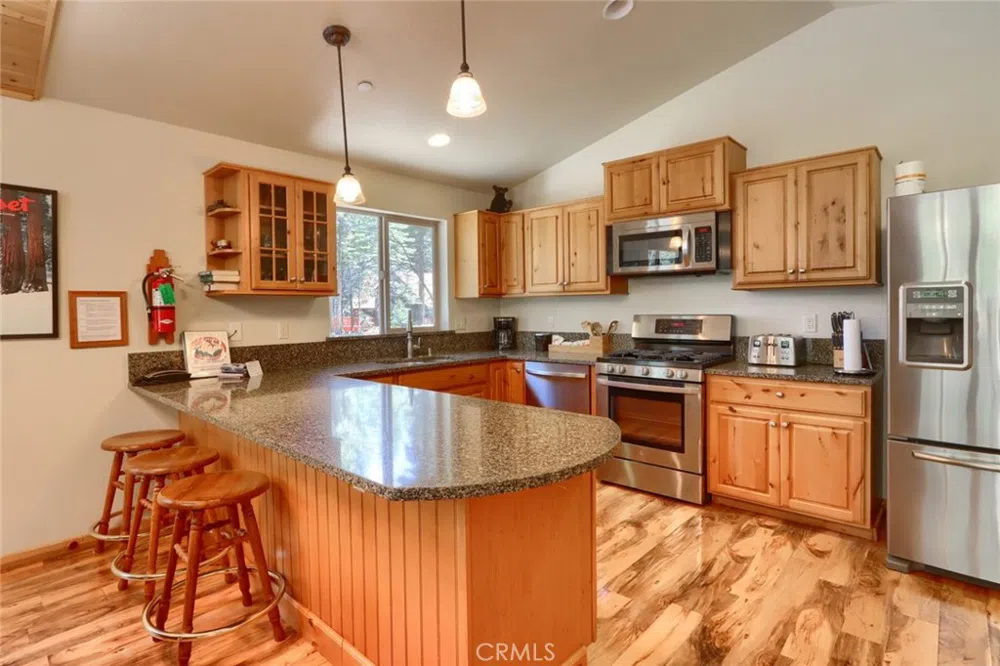 7400 Choke Cherry Lane Yosemite, CA 95389