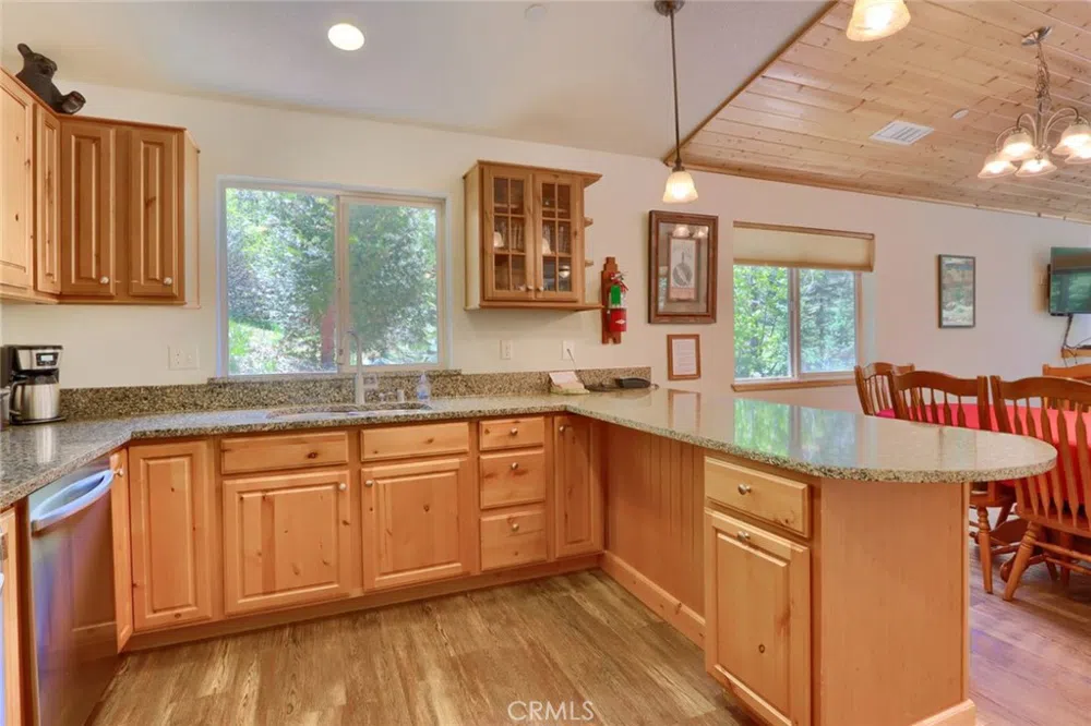 7400 Choke Cherry Lane Yosemite, CA 95389