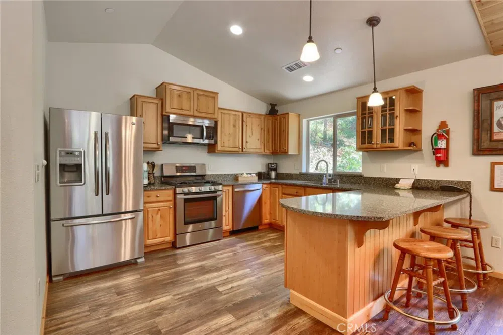 7400 Choke Cherry Lane Yosemite, CA 95389