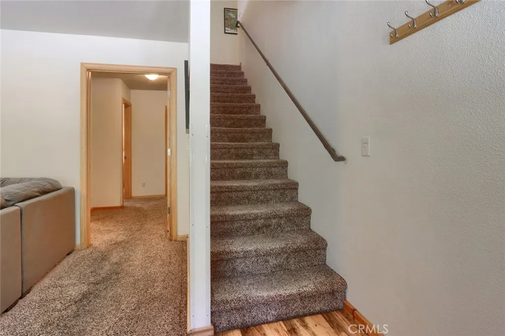 7400 Choke Cherry Lane Yosemite, CA 95389