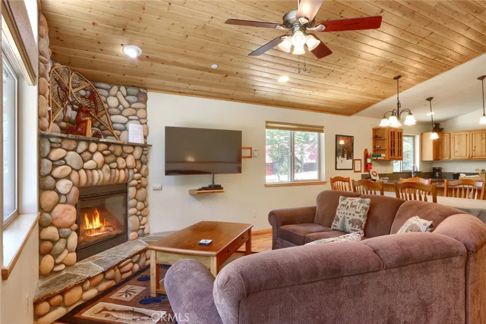 7400 Choke Cherry Lane Yosemite, CA 95389