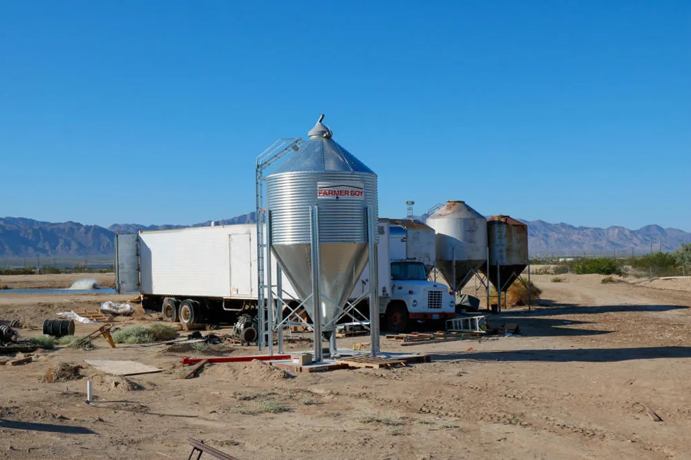 24511 Rice Rd Desert Center, CA 92239