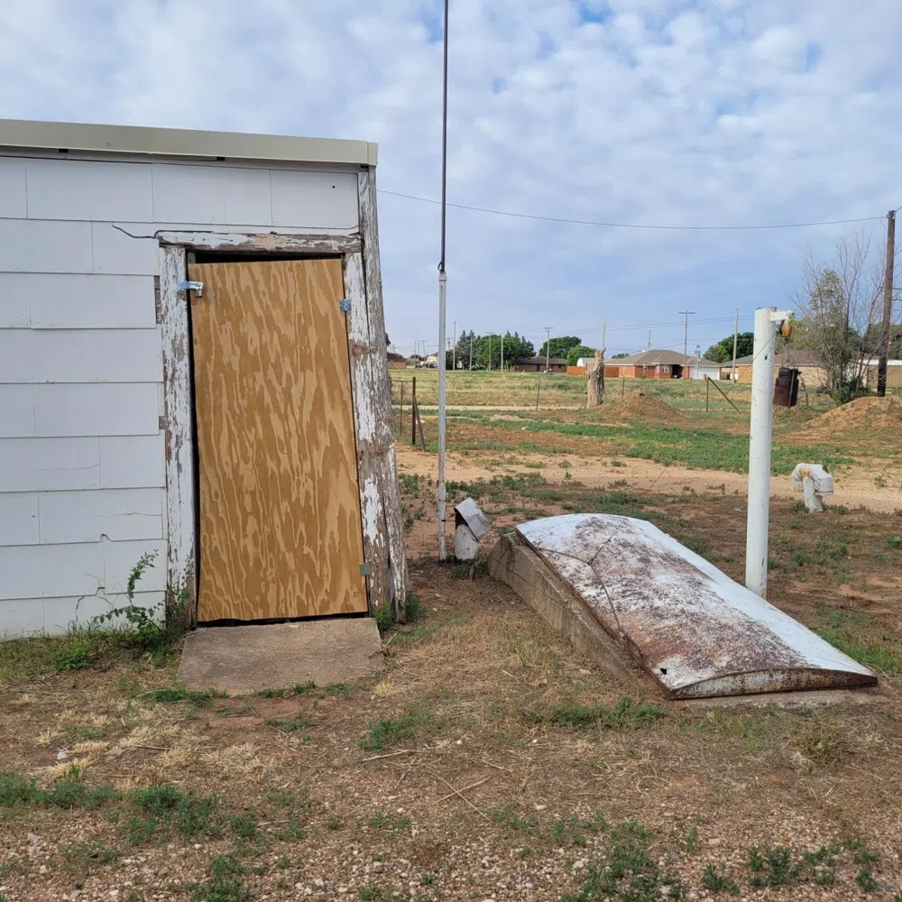 402 E Ellis Street Levelland, TX 79336