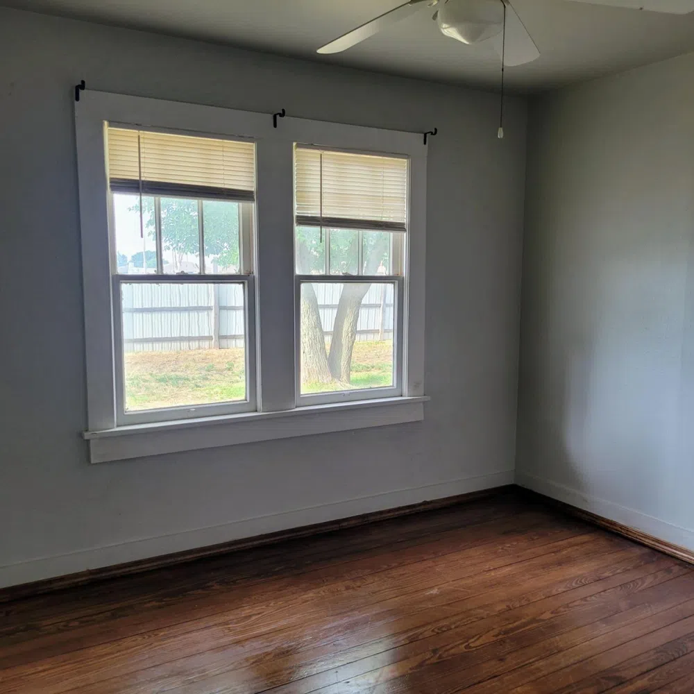 402 E Ellis Street Levelland, TX 79336