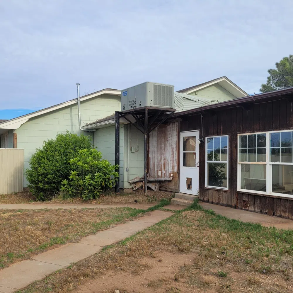 402 E Ellis Street Levelland, TX 79336
