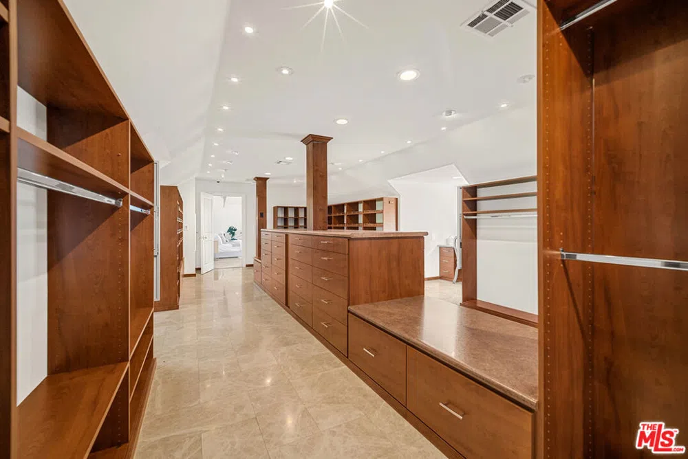 11875 Pradera Road Camarillo, CA 93012
