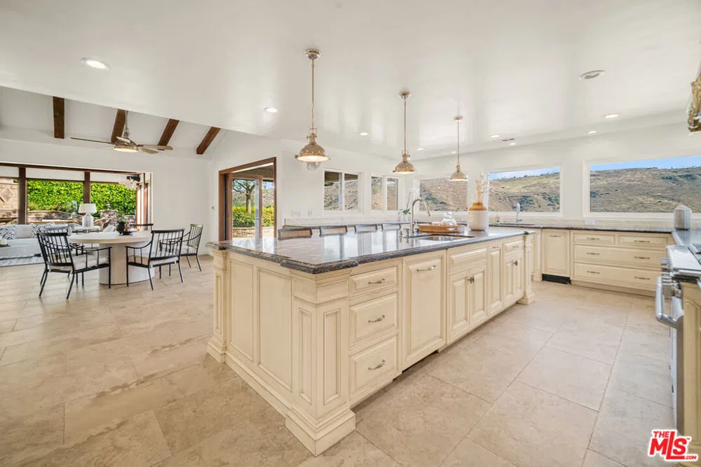 11875 Pradera Road Camarillo, CA 93012