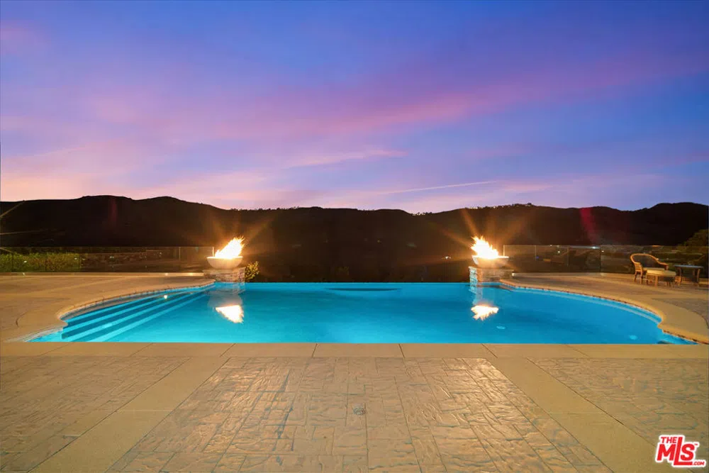 11875 Pradera Road Camarillo, CA 93012