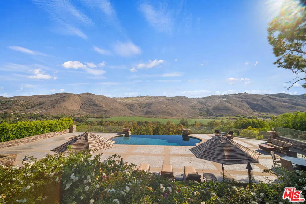 11875 Pradera Road Camarillo, CA 93012