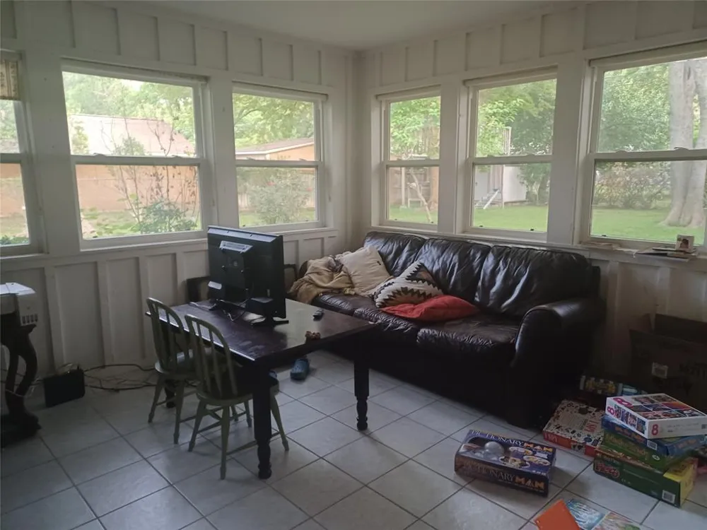 415 Magnolia Street Denton, TX 76201