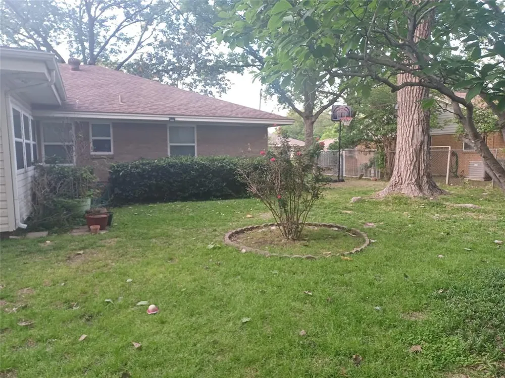 415 Magnolia Street Denton, TX 76201