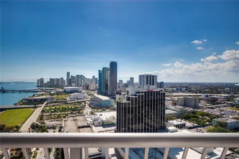 1750 Bayshore Dr #3512