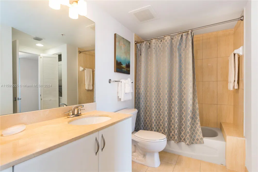 1750 Bayshore Dr #3512 Miami, FL 33132