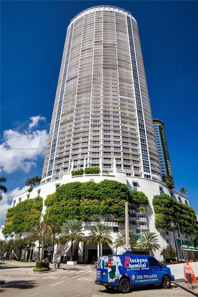 1750 Bayshore Dr #3512 Miami, FL 33132